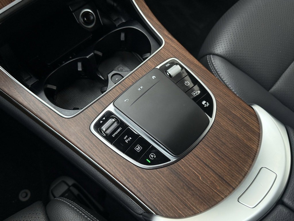 Used 2021 Mercedes-Benz GLC 300 4MATIC image 25