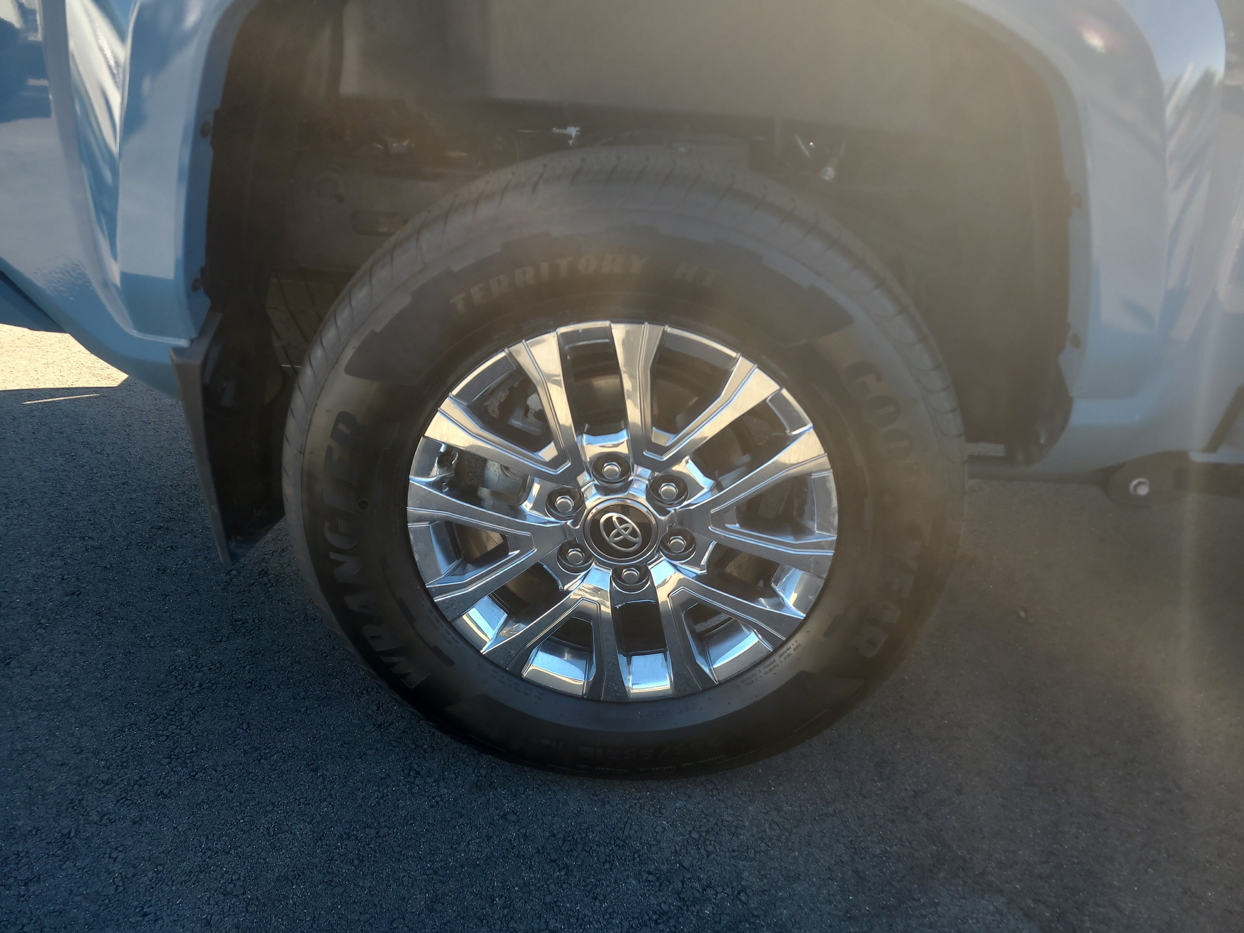 Certified 2026 Toyota Tacoma Limited AWD/4WD image 11