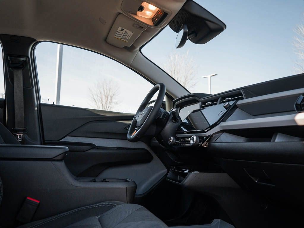 New 2027 Chevrolet Bolt LT w/ Comfort Package image 9