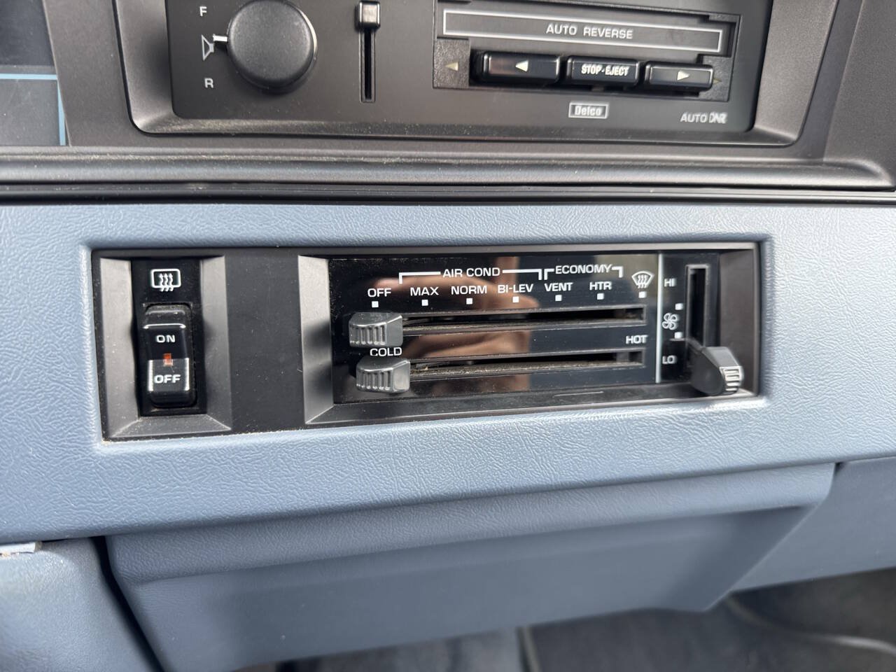 Used 1996 Oldsmobile Cutlass Ciera SL FWD image 35