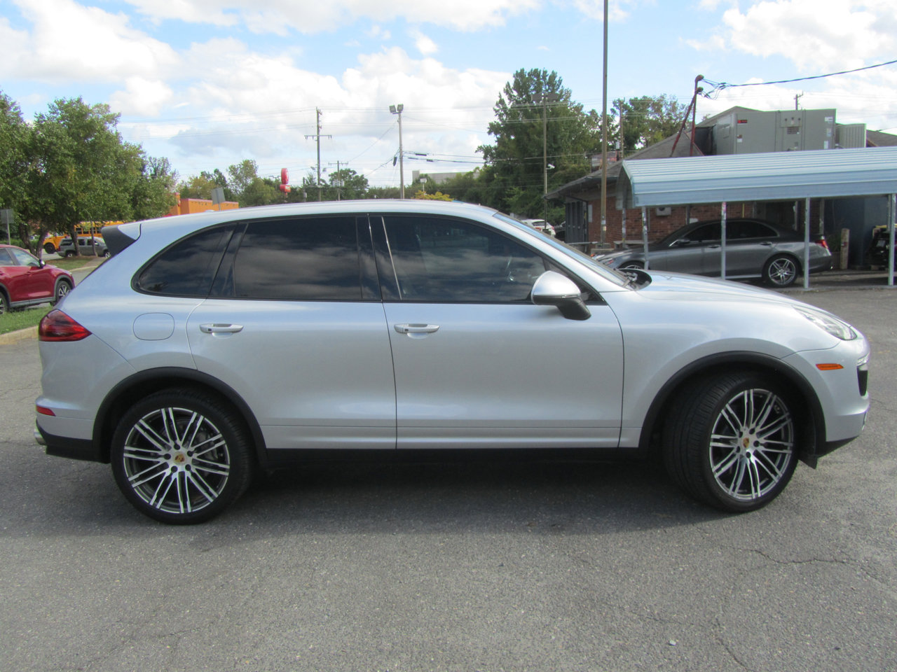 Used 2016 Porsche Cayenne S w/ Premium Plus Package image 12