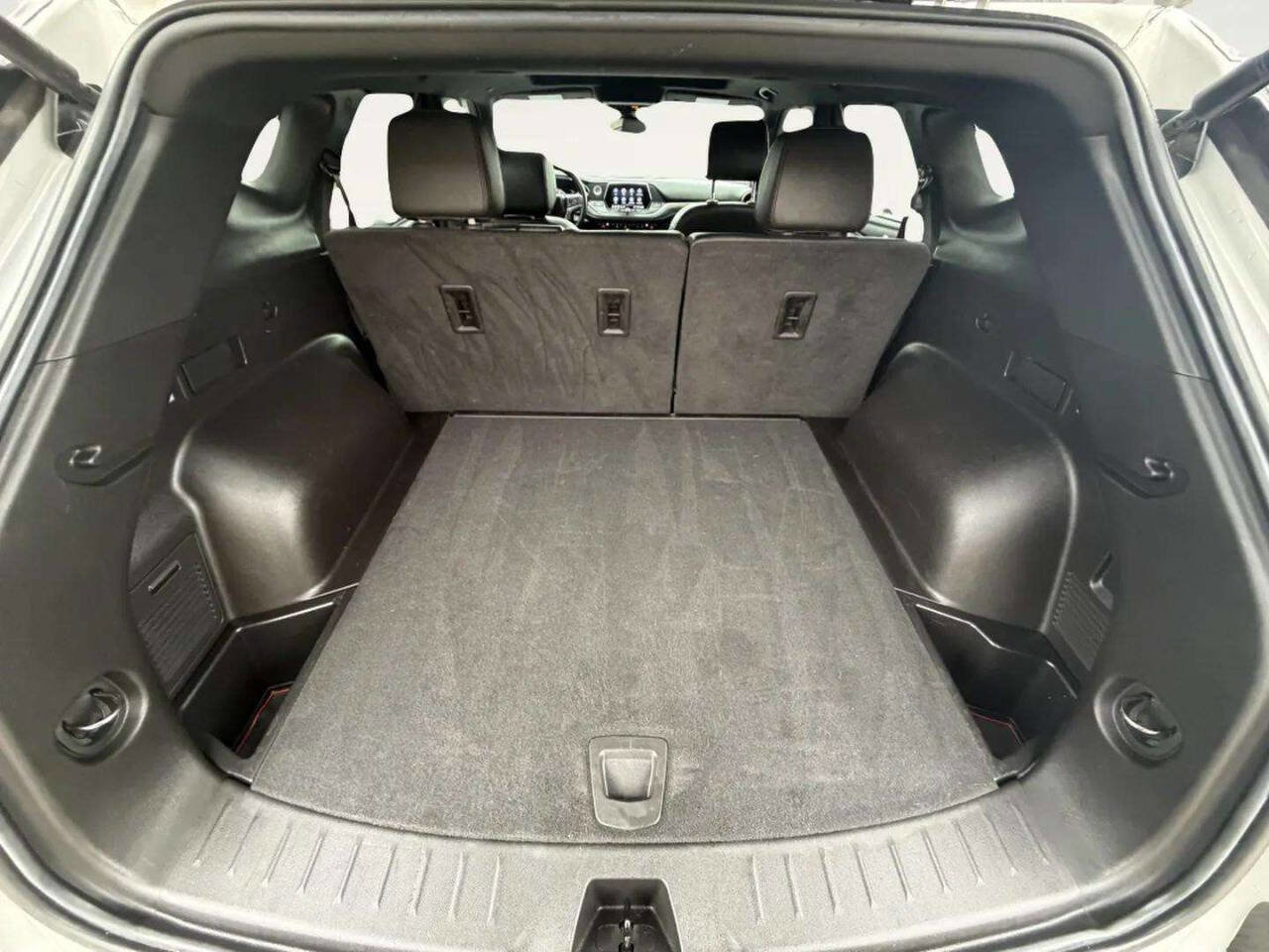 Used 2022 Chevrolet Blazer RS w/ Enhanced Convenience Package FWD image 29