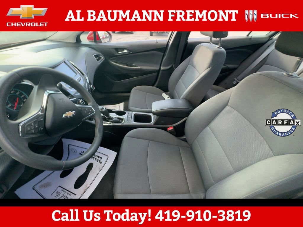 Used 2018 Chevrolet Cruze LT FWD image 18