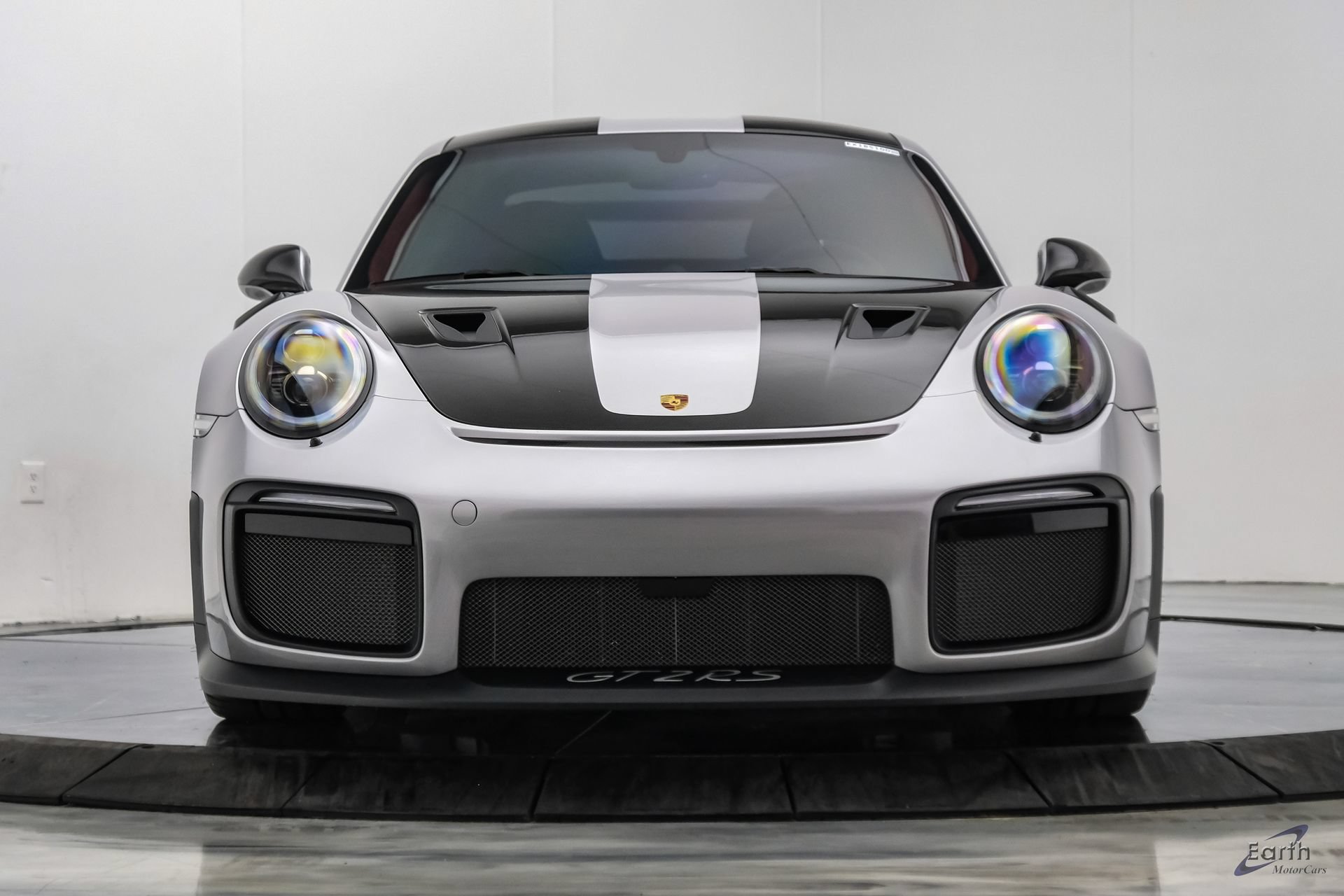 Used 2018 Porsche 911 GT2 RS RWD image 35