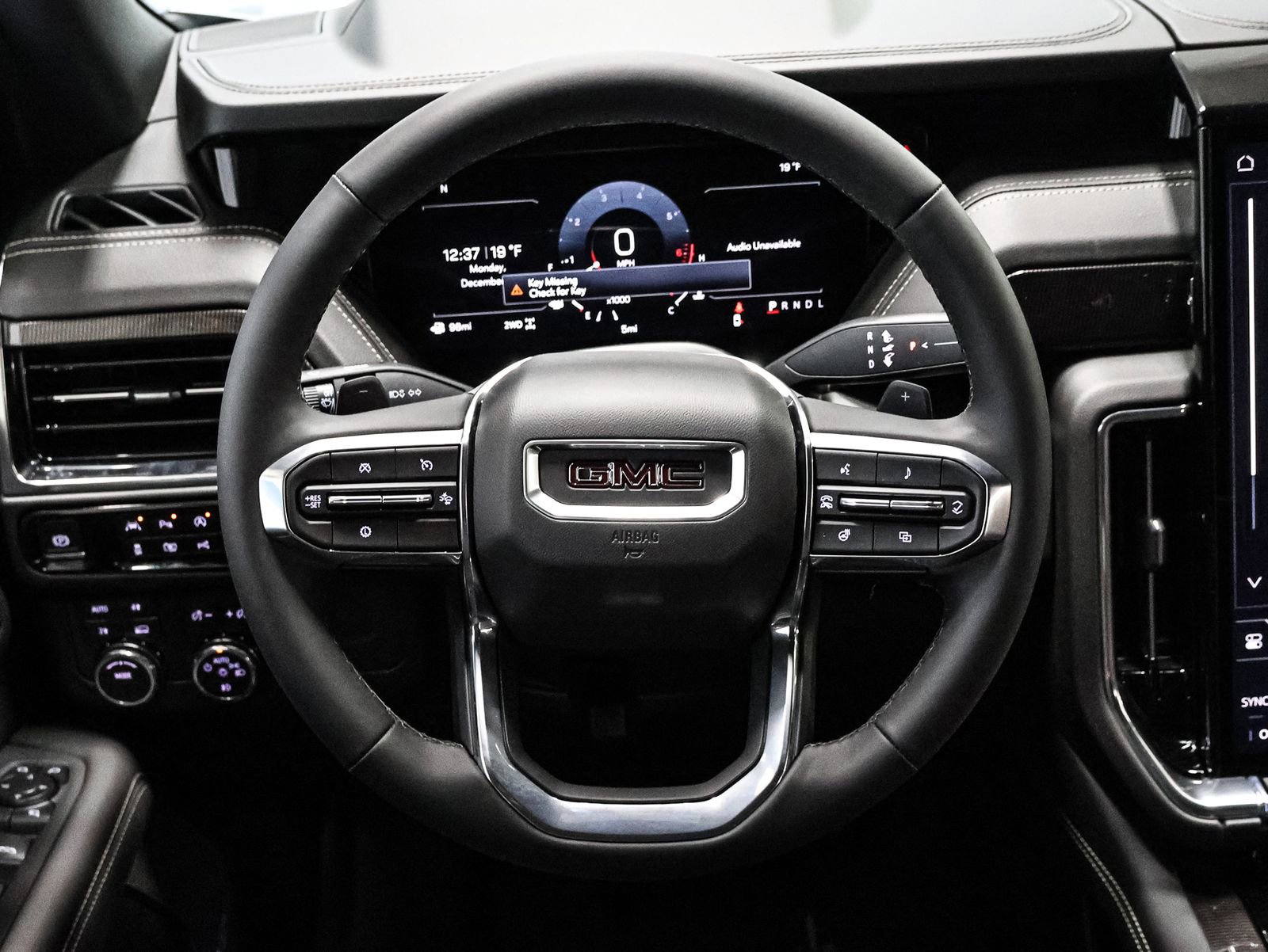 New 2026 GMC Yukon XL Elevation w/ LPO, Floor Liner Package image 33