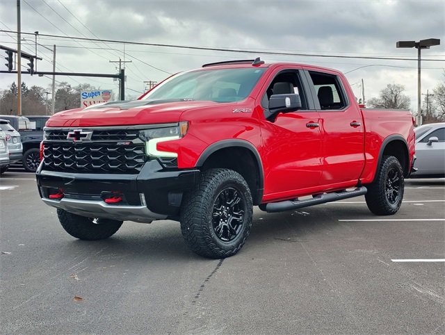 Used 2022 Chevrolet Silverado 1500 ZR2 w/ Technology Package image 6