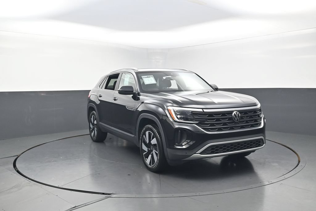 Used 2024 Volkswagen Atlas Cross Sport SEL AWD/4WD image 3