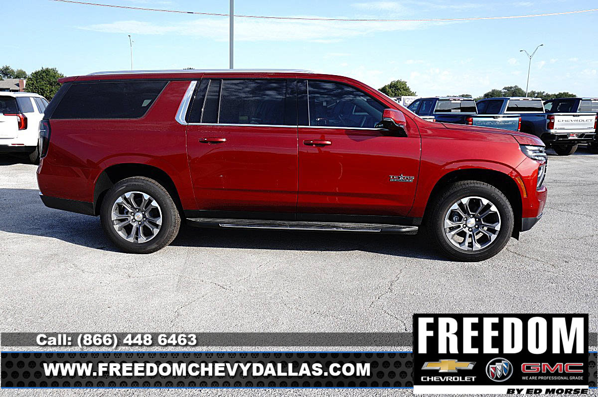 New 2026 Chevrolet Suburban LT w/ Comfort Package RWD image 8