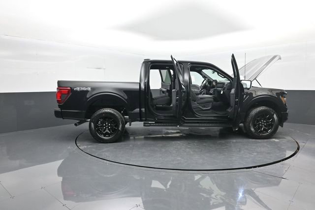 New 2026 Ford F150 XLT w/ Equipment Group 302A MID image 37