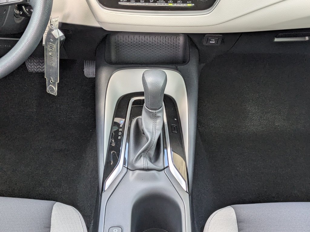 New 2027 Toyota Corolla LE FWD image 17