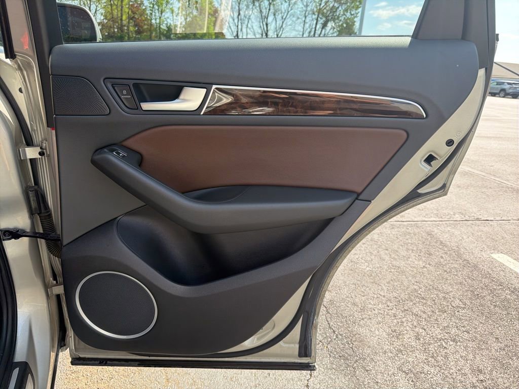 Used 2015 Audi Q5 2.0T Premium Plus AWD/4WD image 24