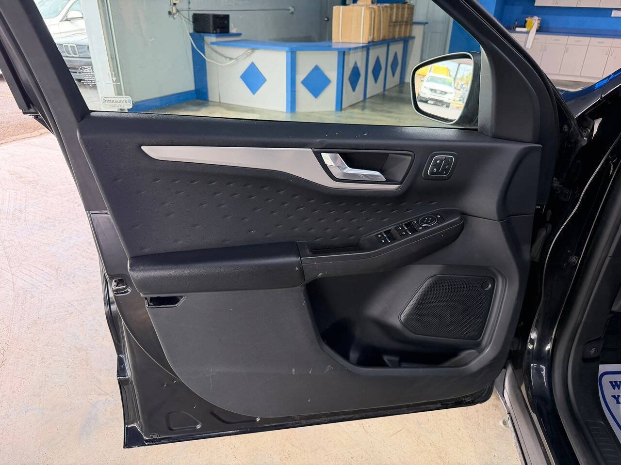 Used 2020 Ford Escape SEL AWD/4WD image 14
