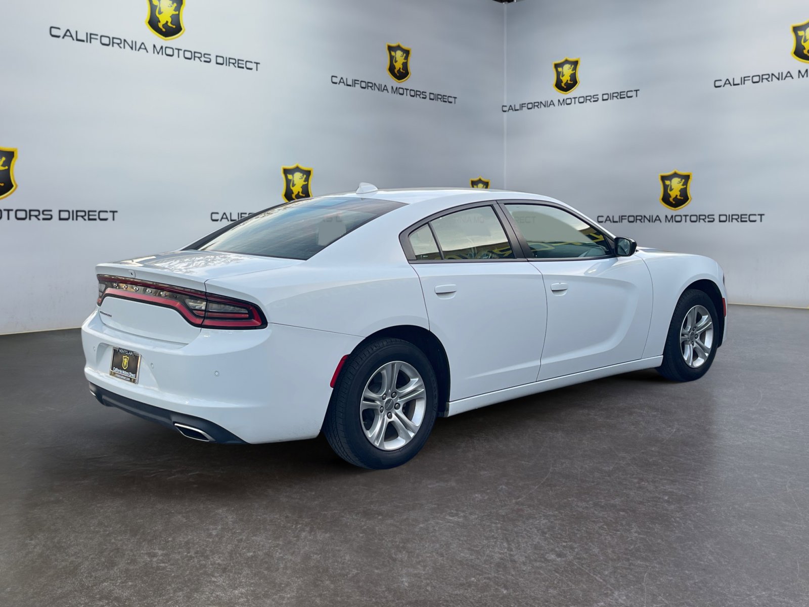 Used 2023 Dodge Charger SXT image 5