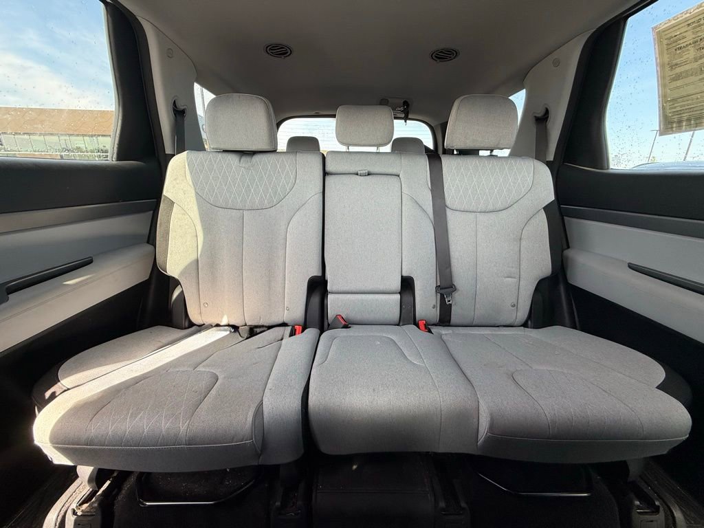 Used 2022 Hyundai Palisade SE image 28