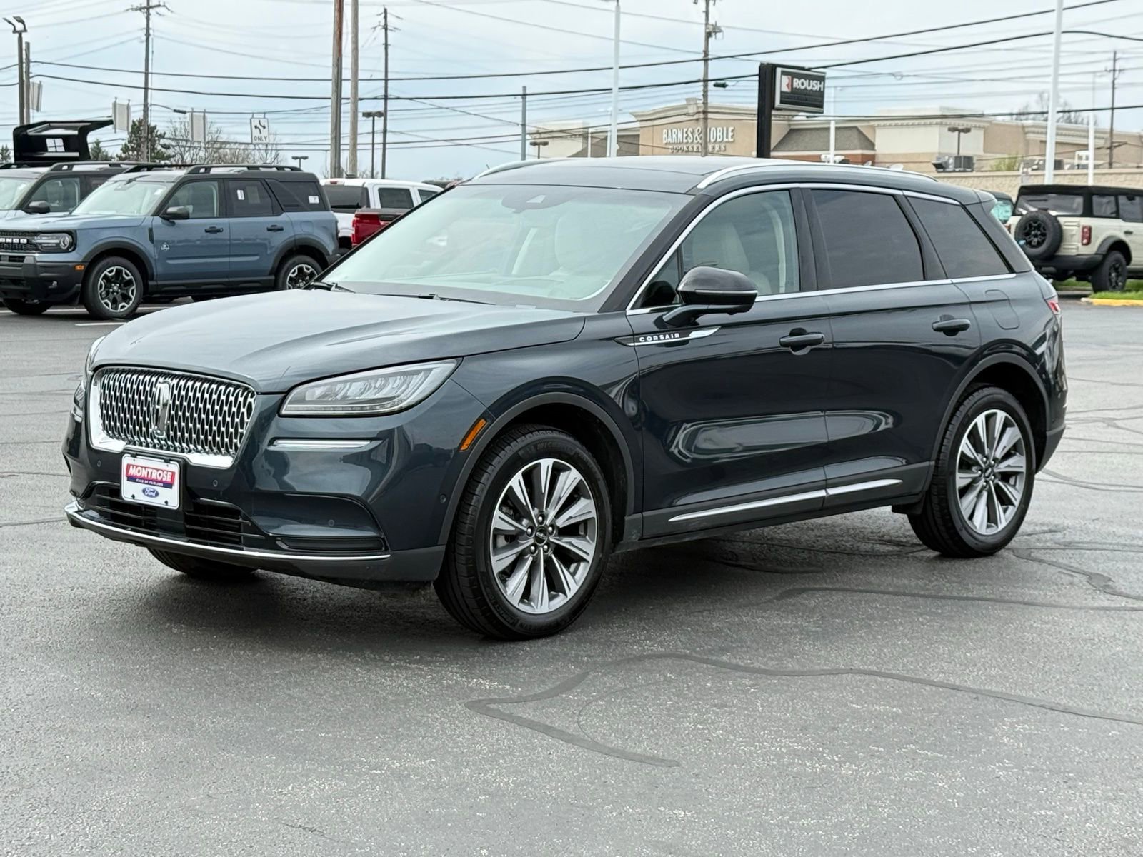 Used 2022 Lincoln Corsair Reserve w/ Equipment Group 201A image 7