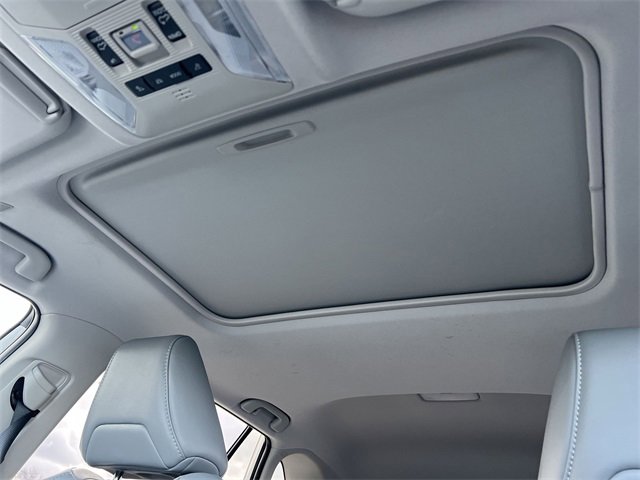 Used 2025 Toyota RAV4 XLE Premium image 11