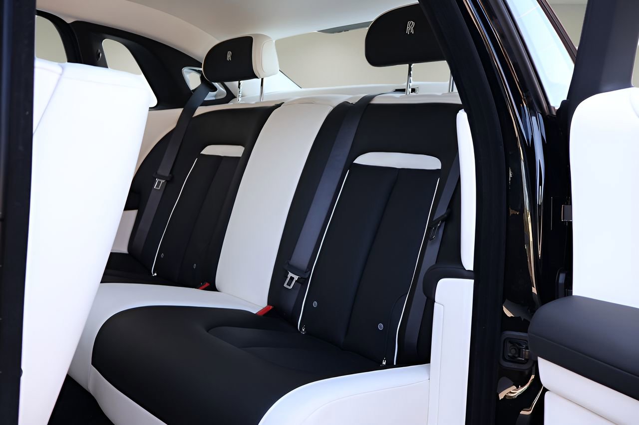 New 2026 Rolls-Royce Ghost image 17