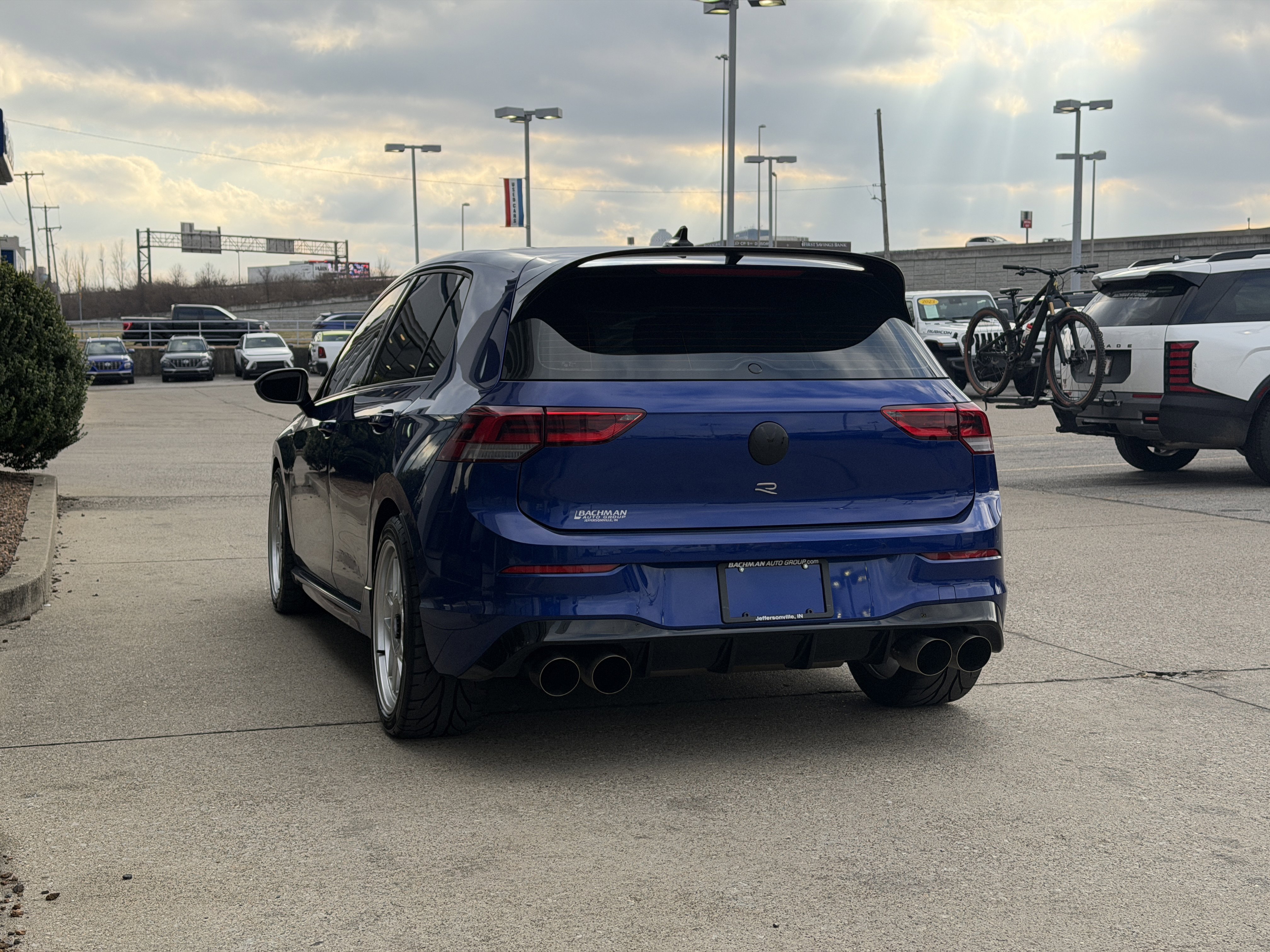 Used 2024 Volkswagen Golf R image 7