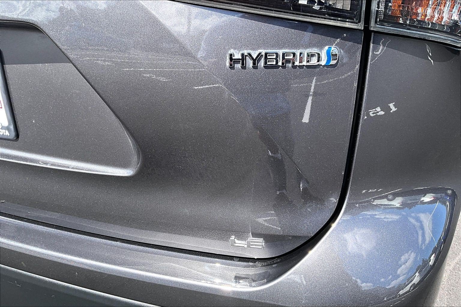 Used 2022 Toyota Highlander LE AWD/4WD image 8
