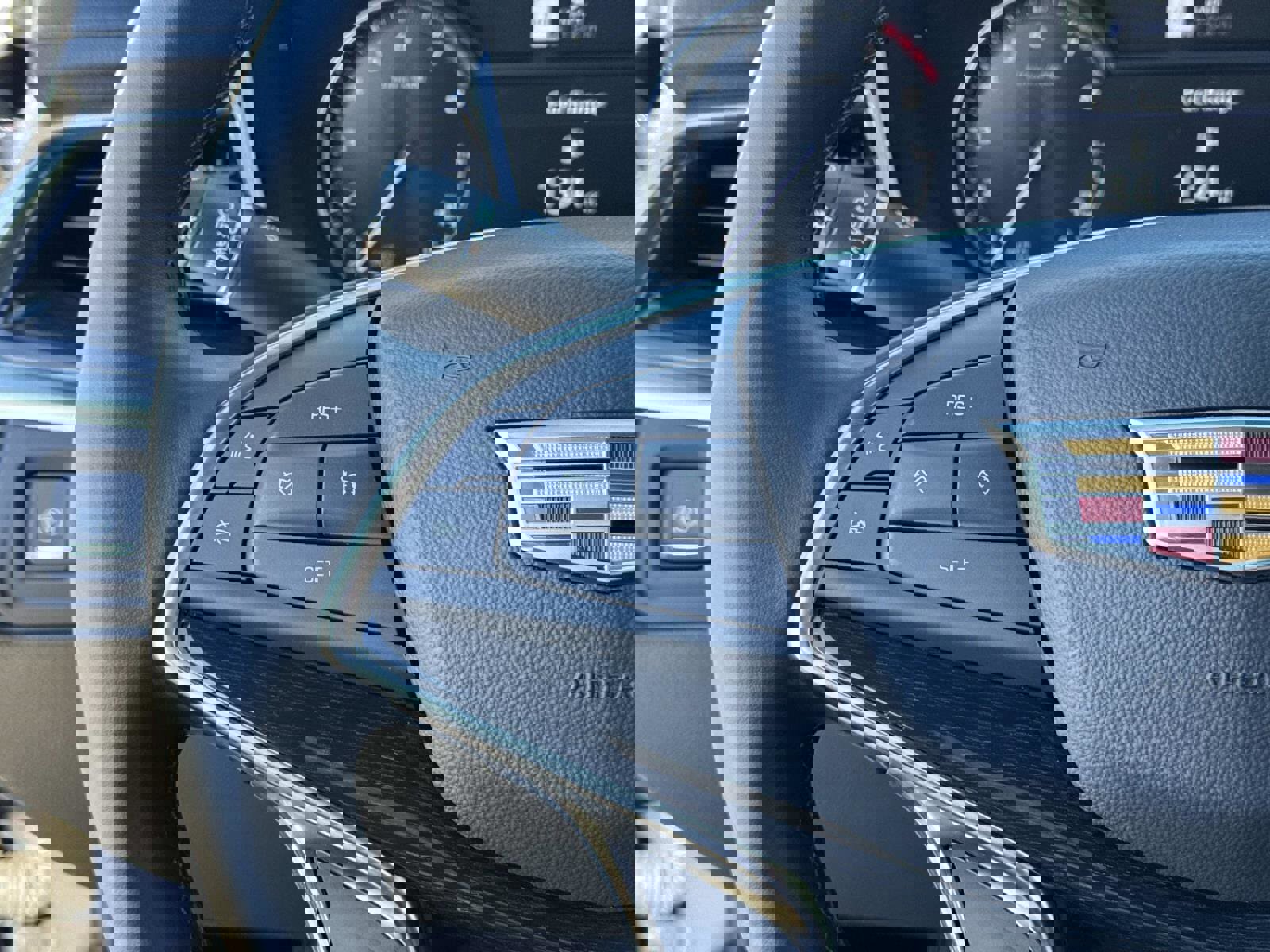 Certified 2025 Cadillac XT5 Premium Luxury image 32