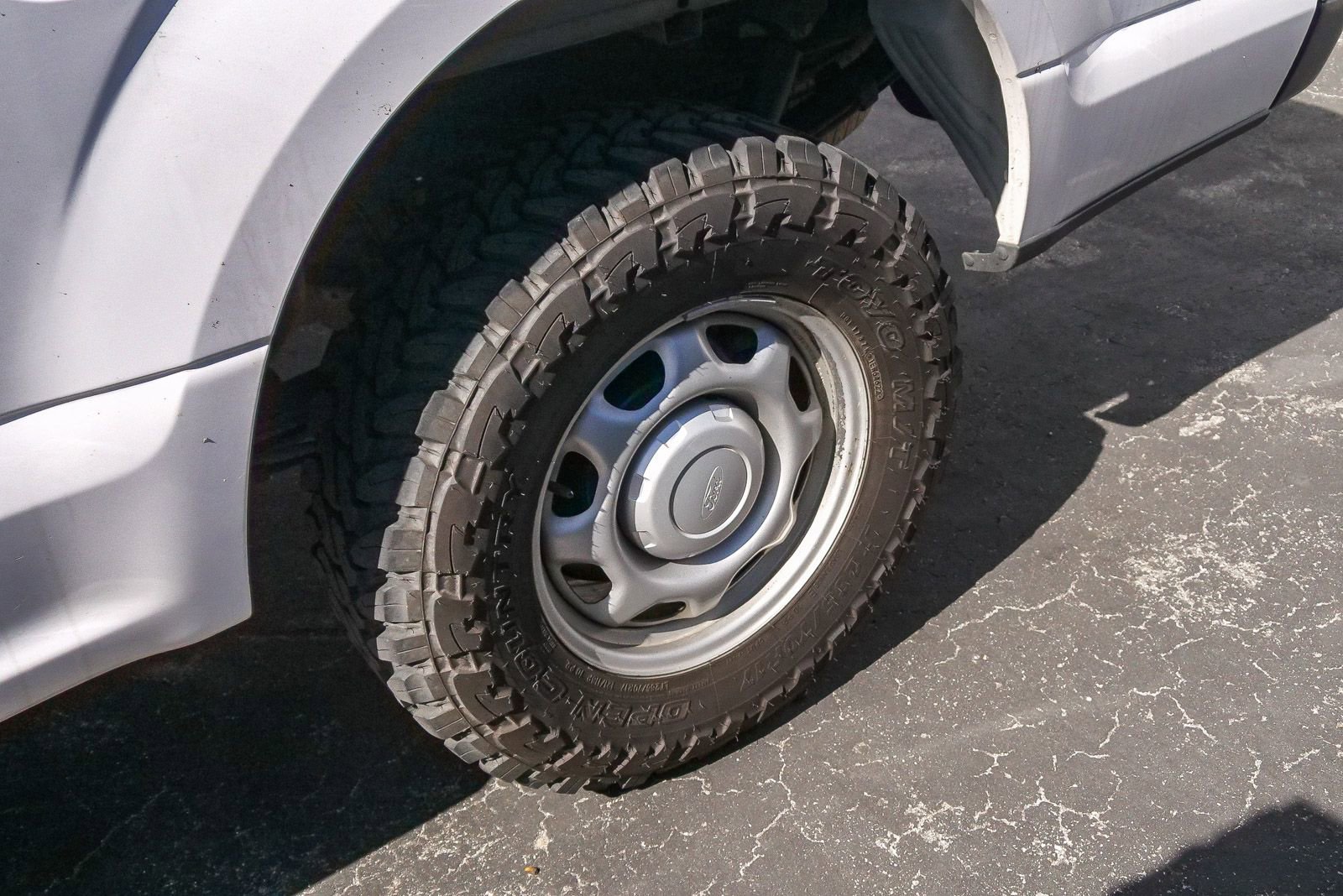 Used 2015 Ford F150 XL w/ XL Power Equipment Group AWD/4WD image 6