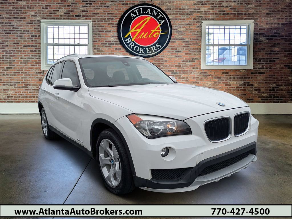 Used 2015 BMW X1 sDrive28i RWD image 1