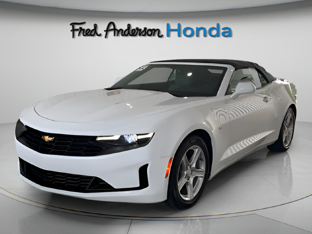 Used 2023 Chevrolet Camaro LT RWD image 1