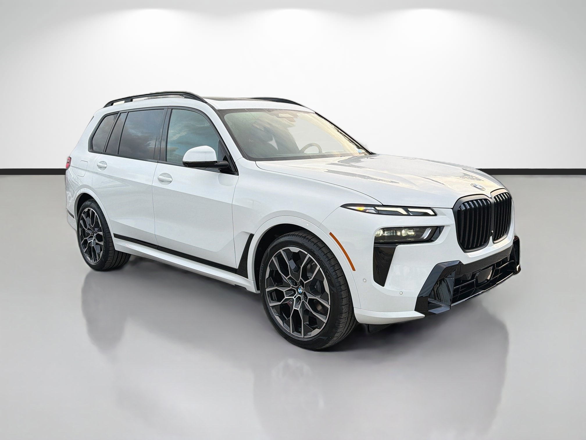 New 2027 BMW X7 xDrive40i w/ M Sport Package
