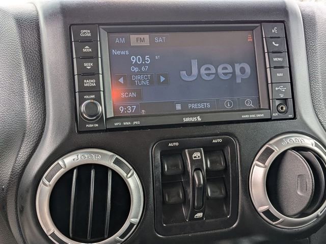Used 2015 Jeep Wrangler Unlimited Sahara w/ Dual Top Group image 21