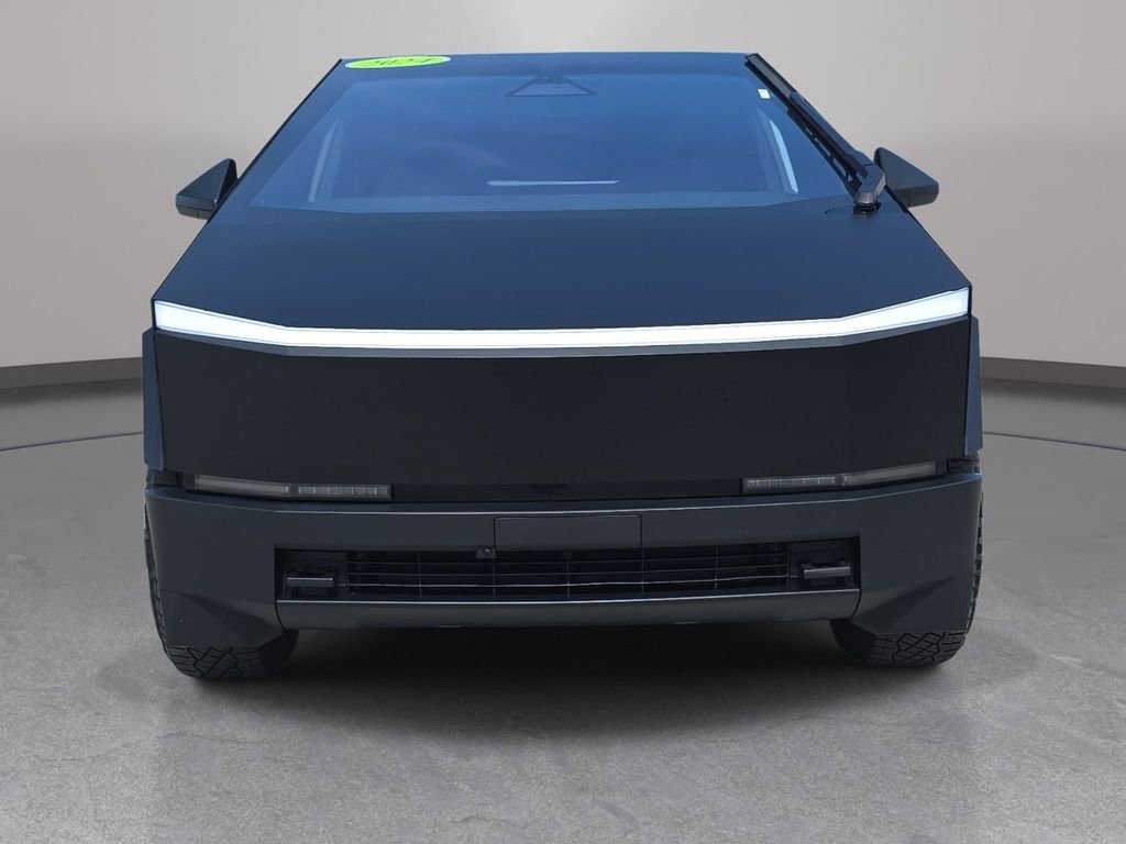 Used 2024 Tesla Cybertruck AWD Crew Cab image 3