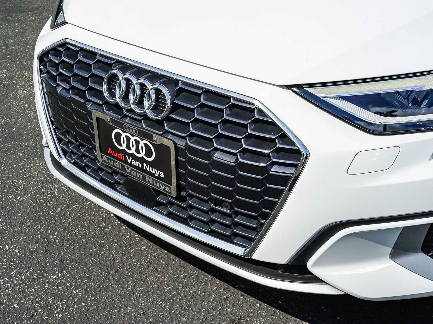Used 2023 Audi A3 2.0T Premium w/ Convenience Package FWD image 8
