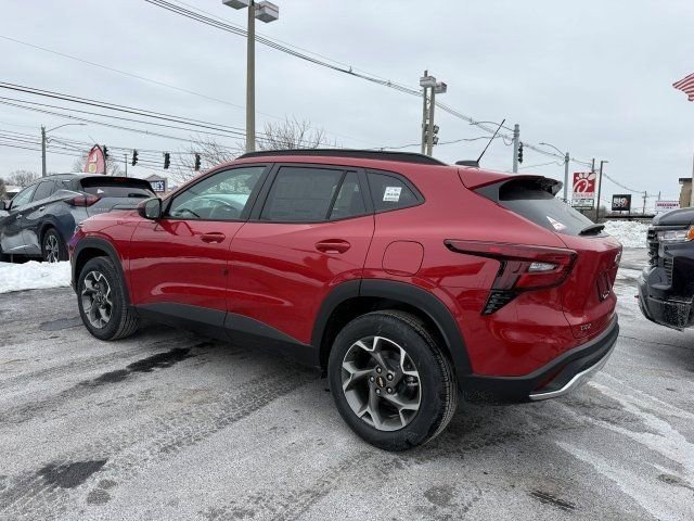 New 2026 Chevrolet Trax LT w/ Sunroof Package image 4