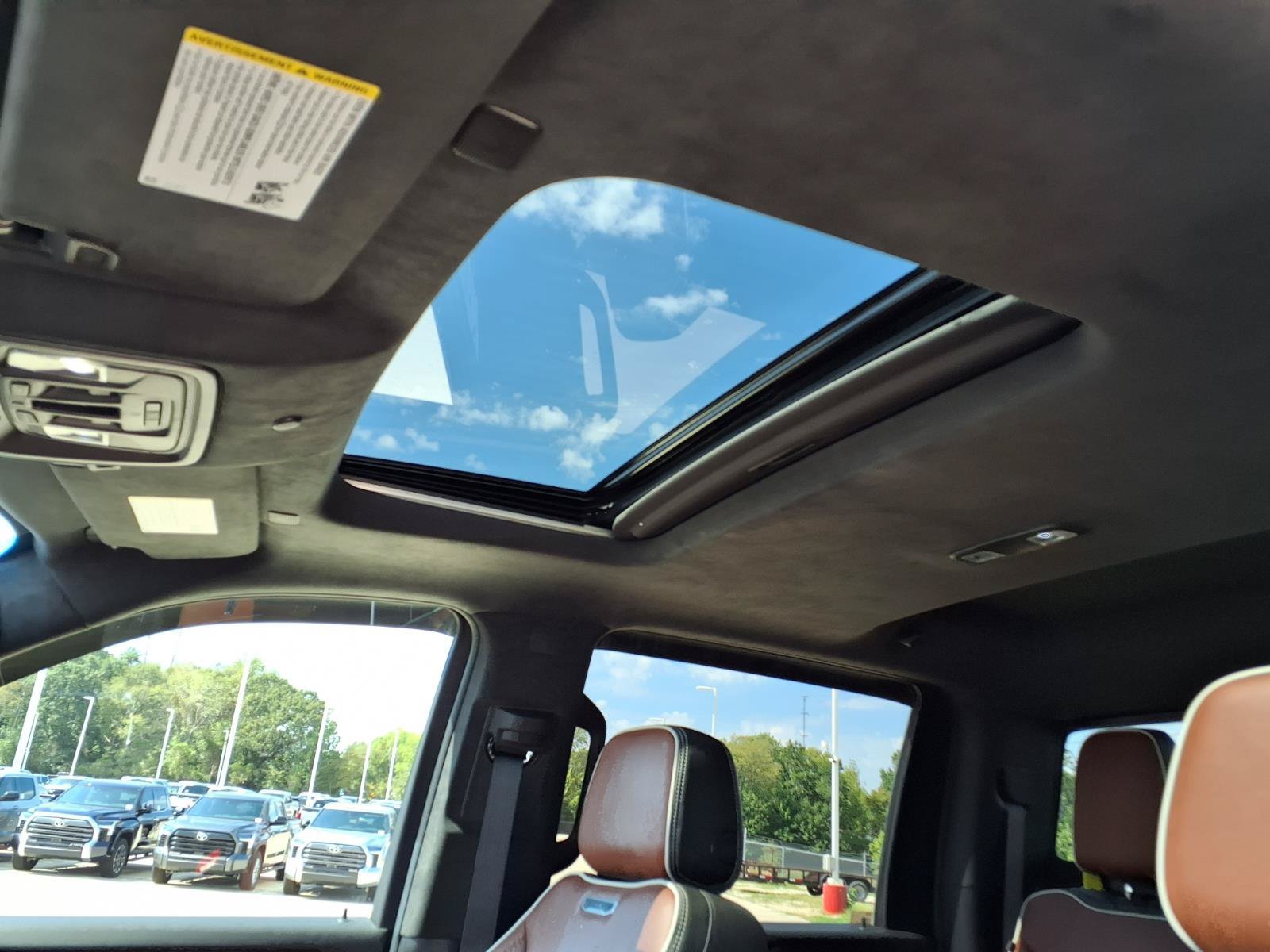 Used 2025 GMC Sierra 3500 Denali Ultimate AWD/4WD image 13