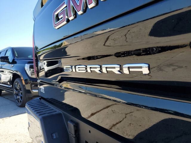New 2026 GMC Sierra 1500 SLT w/ SLT Premium Plus Package AWD/4WD image 8