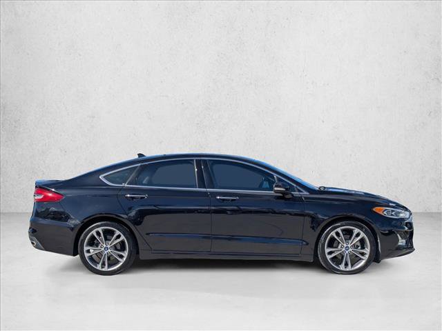 Used 2020 Ford Fusion Titanium image 4