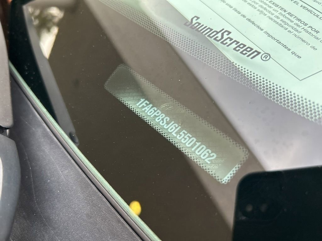 Used 2020 Ford Mustang Shelby GT500 w/ Technology Package image 45