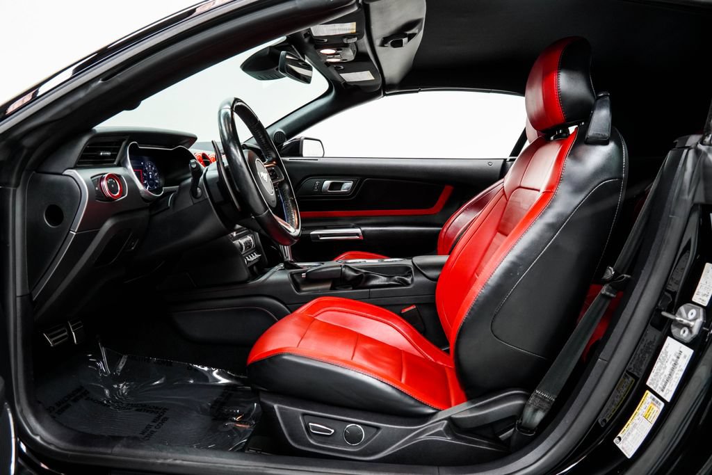 Used 2019 Ford Mustang Premium w/ Equipment Group 201A RWD image 14