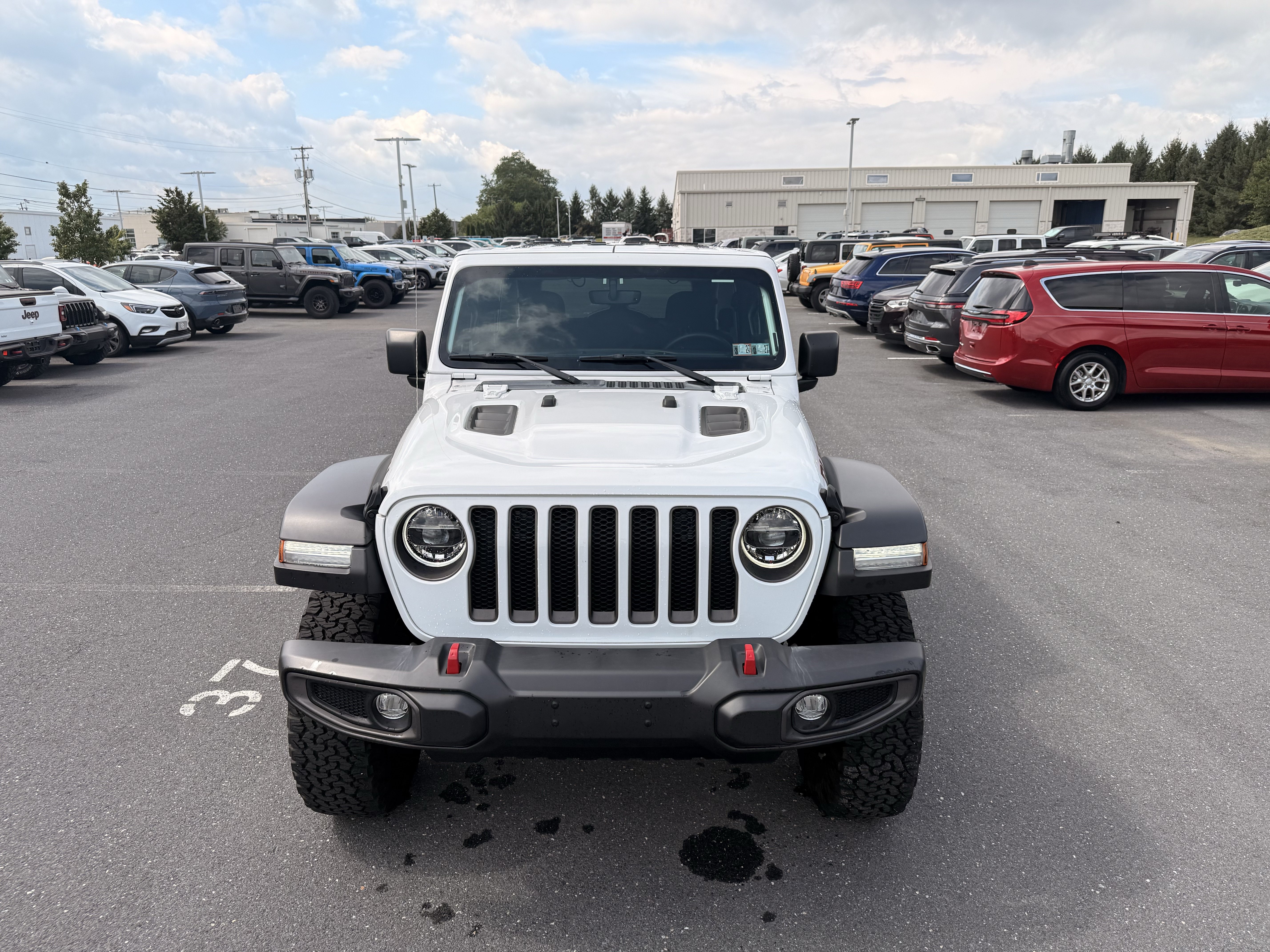 Used 2022 Jeep Wrangler Rubicon w/ LED Lighting Group AWD/4WD image 28