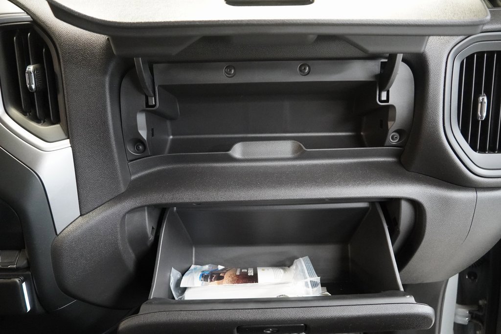 Used 2024 Chevrolet Silverado 1500 Custom Trail Boss w/ LPO, Dark Essentials Package image 34