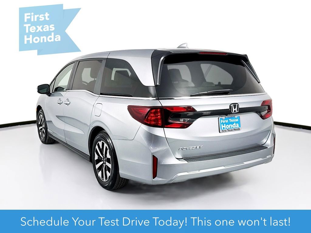 Certified 2026 Honda Odyssey EX-L image 6