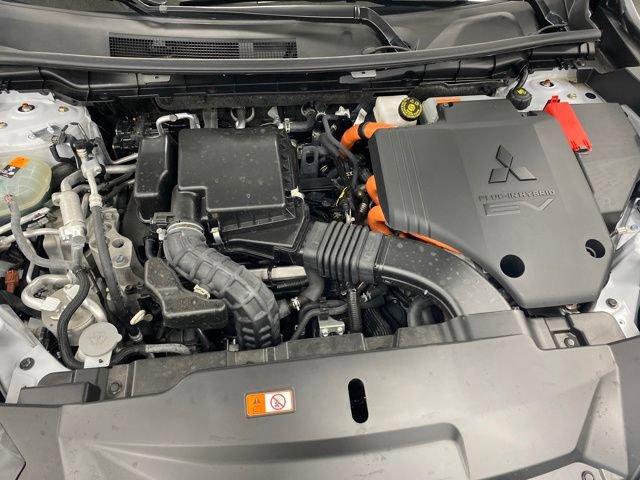 Used 2025 Mitsubishi Outlander Ralliart image 18