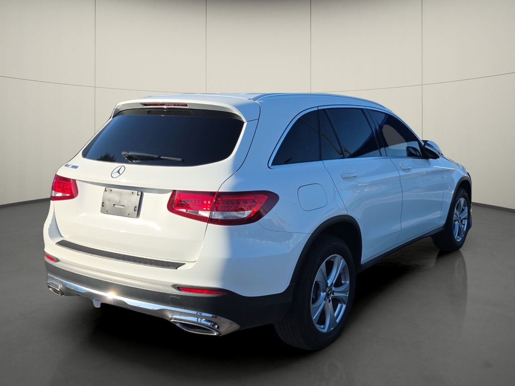 Used 2018 Mercedes-Benz GLC 300 image 7