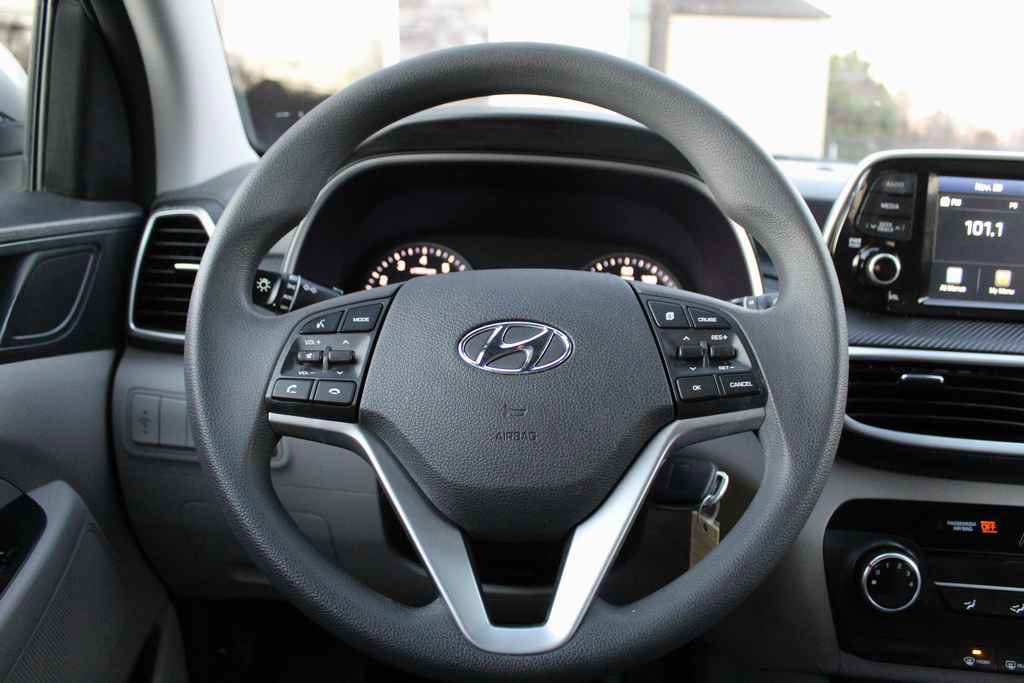 Used 2020 Hyundai Tucson SE image 15