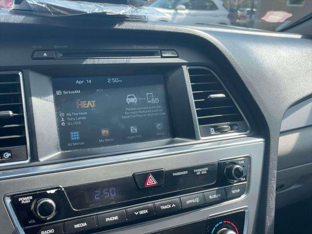Used 2017 Hyundai Sonata SE FWD image 25
