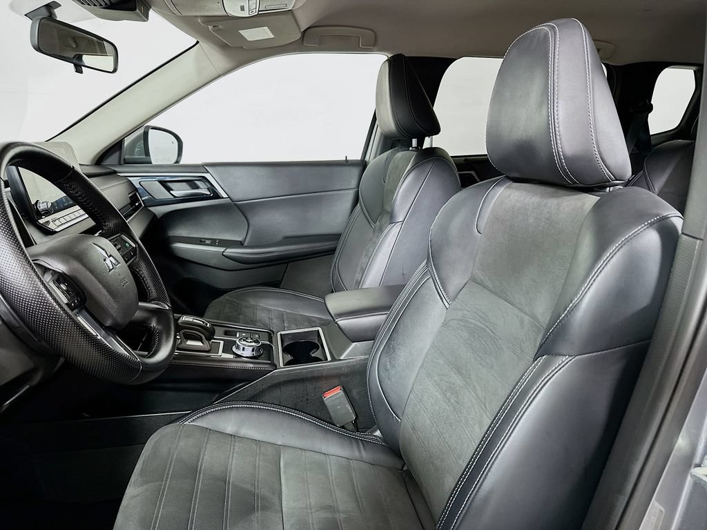 Used 2023 Mitsubishi Outlander SE FWD image 8