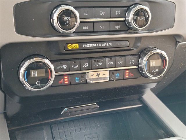 Used 2022 Ford F250 Lariat w/ Lariat Ultimate Package image 21