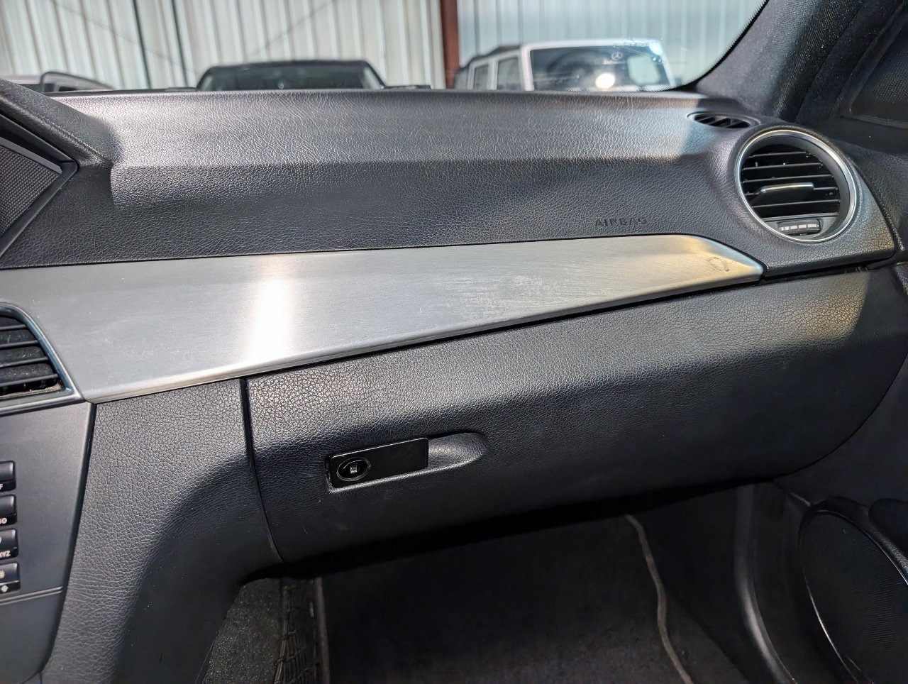 Used 2013 Mercedes-Benz C 300 4MATIC Sedan image 36