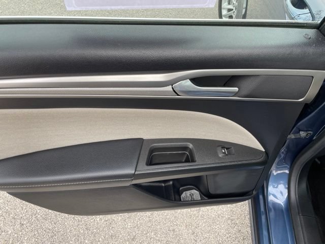 Used 2018 Ford Fusion S FWD image 53