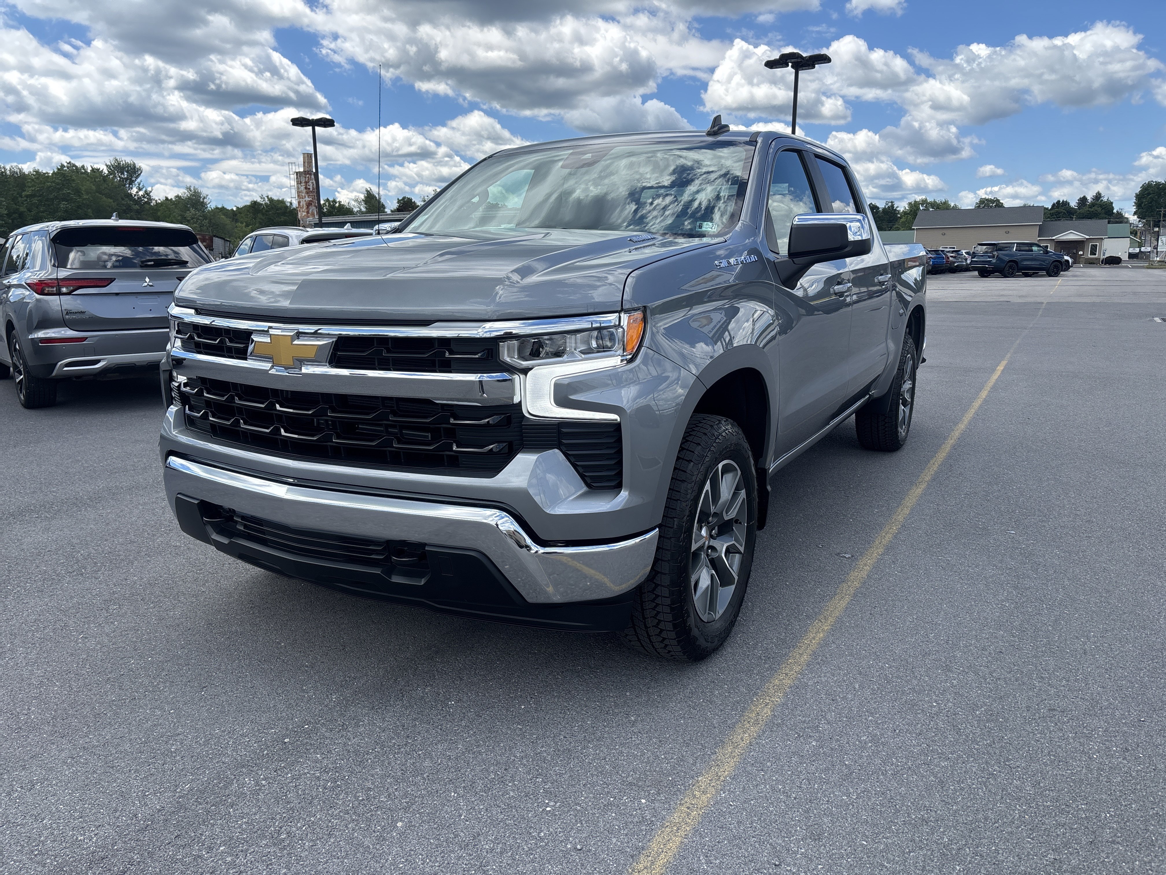 New 2026 Chevrolet Silverado 1500 LT AWD/4WD image 2