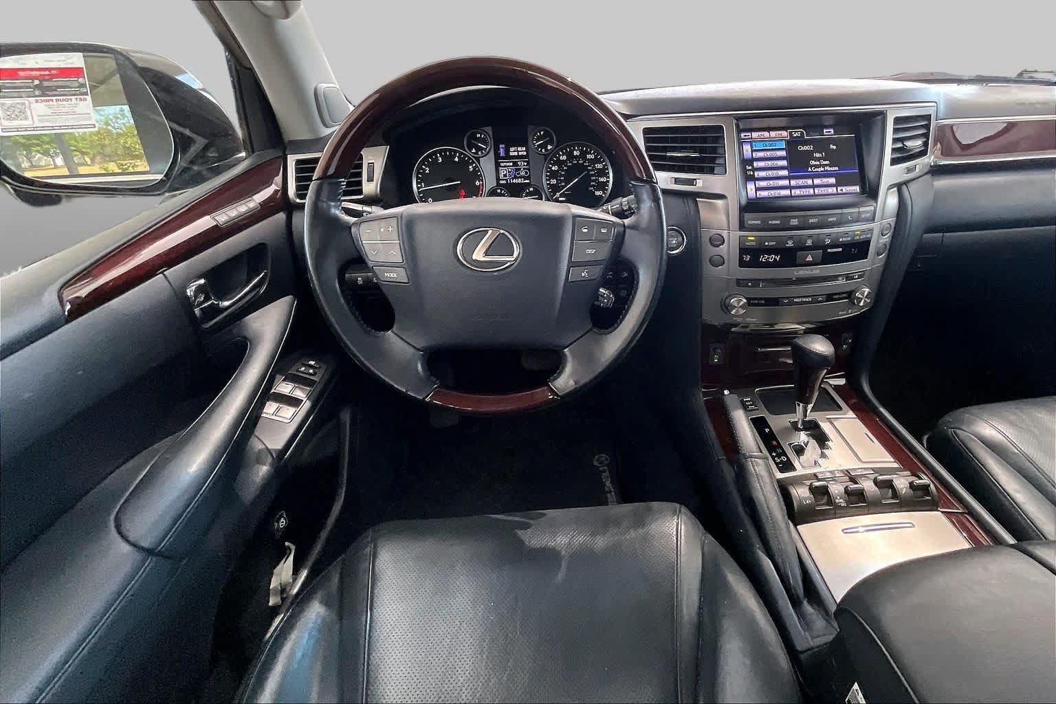 Used 2015 Lexus LX 570 4WD image 6